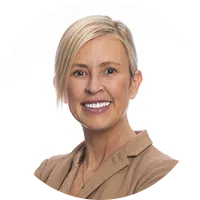 Julie Walker headshot