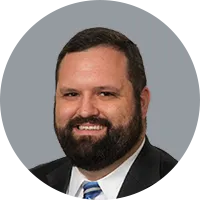 Warren Mott headshot